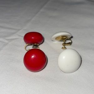 Clip on Earrings (pair) Vintage Marvella